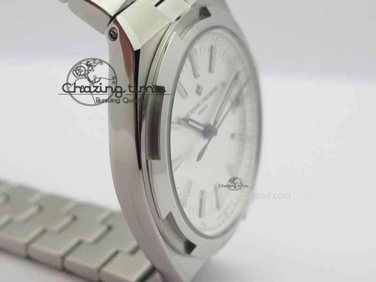Overseas Automatic SS White Dial On SS Bracelet A WrinkleFree 9988