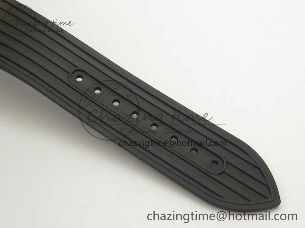 Overseas Dual Time Power Reserve RG TWA Best Edition Silver Dial on Black Rubber Strap A FashionForward 9941