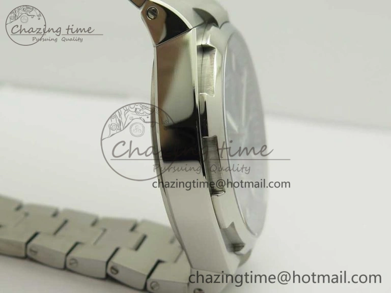 Overseas Dual Time Power Reserve TWA Best Edition Blue Dial on SS Bracelet A Comfortable 9940