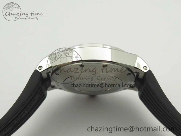 Overseas Dual Time Power Reserve TWA Best Edition Silver Dial on Black Rubber Strap A Packable 9945