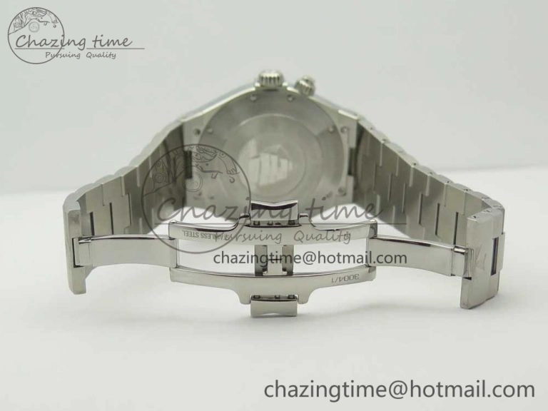 Fashionable Overseas Dual Time Power Reserve TWA Best Edition White Dial on SS Bracelet A 9943