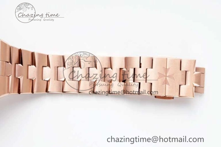 Packable Overseas Perpetual Calendar RG 8F Best Edition Silver Dial on RG Bracelet A 9899
