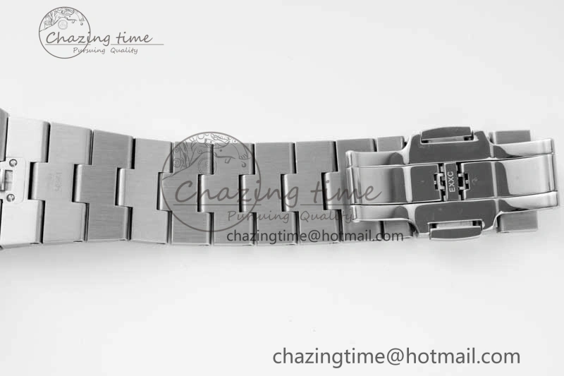 RelaxedFit Overseas Perpetual Calendar SS 8F Best Edition Gray Dial on SS Bracelet A 9900
