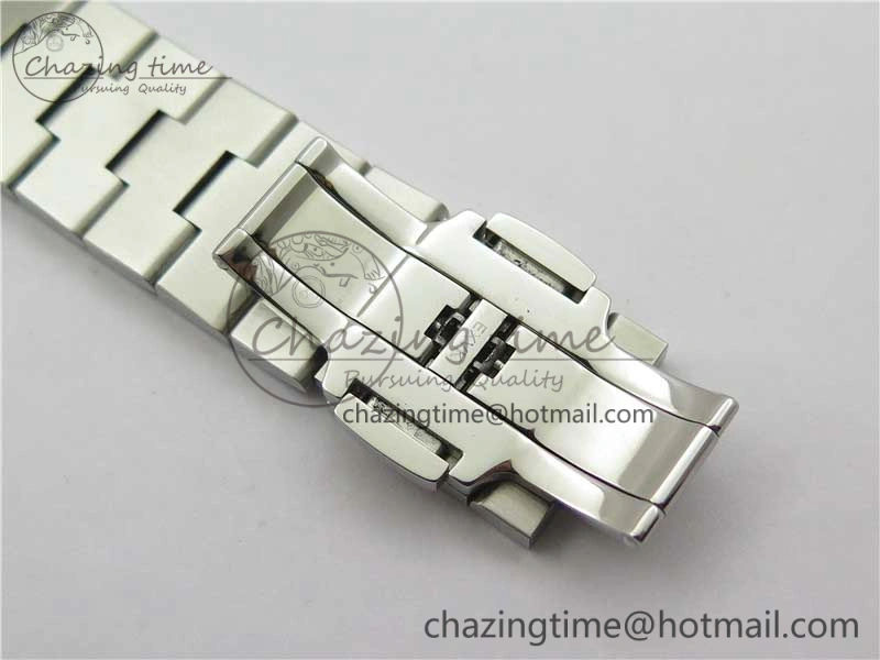 Overseas Ultra-Thin 2000V XF Best Edition Black Dial on SS Bracelet A ComfortFit 9926