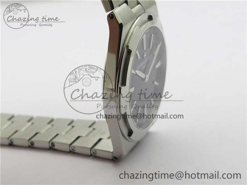 Overseas Ultra-Thin 2000V XF Best Edition Black Dial on SS Bracelet A ComfortFit 9926