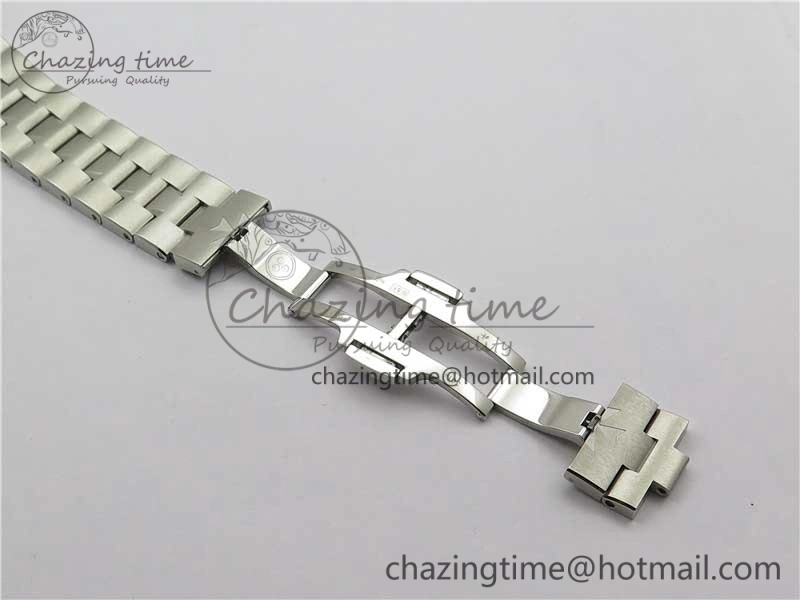 Overseas Ultra-Thin 2000V XF Best Edition Blue Dial on SS Bracelet A Soft 9929