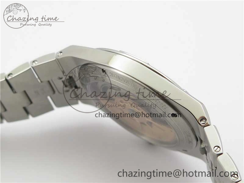 Overseas Ultra-Thin 2000V XF Best Edition Gray Dial on SS Bracelet A Stretchable 9933
