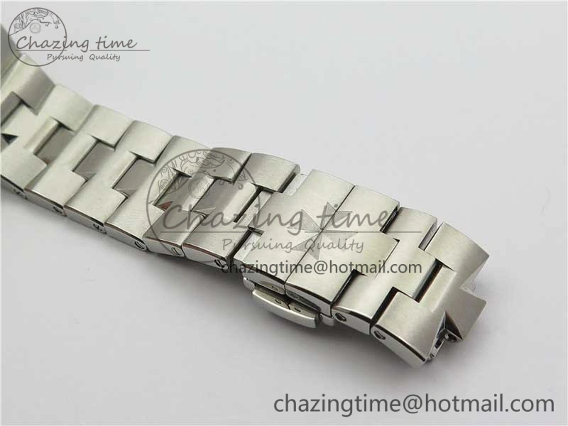 Overseas Ultra-Thin 2000V XF Best Edition Gray Dial on SS Bracelet A Stretchable 9933