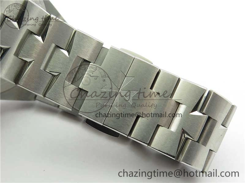 Overseas Ultra-Thin 2000V XF Best Edition Gray Dial on SS Bracelet A Stretchable 9933