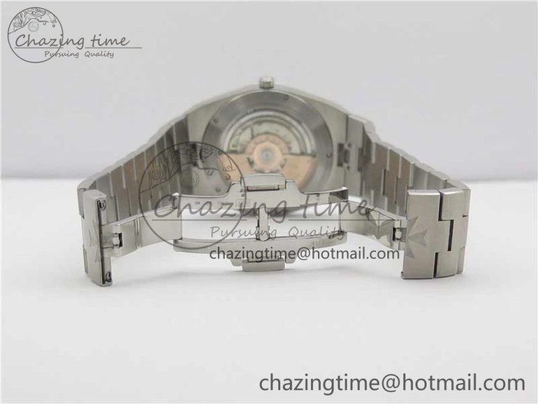 Overseas Ultra-Thin 2000V XF Best Edition Gray Dial on SS Bracelet A Stretchable 9933