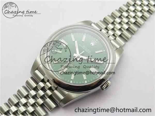 Oyster Perpetual 41mm 124300 BP Maker Best Edition Green Dial on SS Jubilee Bracelet A Versatile 2641