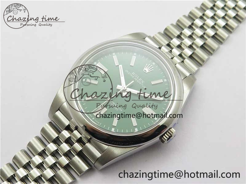 Oyster Perpetual 41mm 124300 BP Maker Best Edition Green Dial on SS Jubilee Bracelet A Versatile 2641