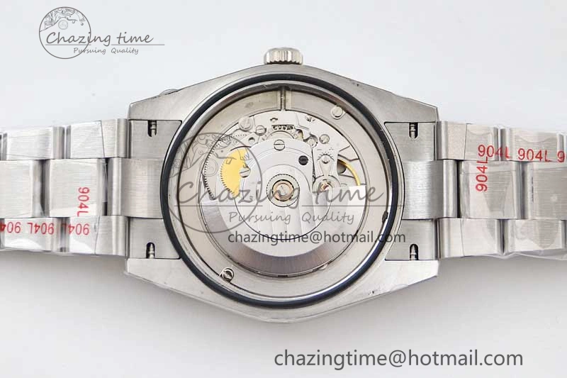MoistureWicking Oyster Perpetual 41mm 124300 EWF 1:1 Best Edition 904L Steel Green Dial on SS Bracelet A 2188