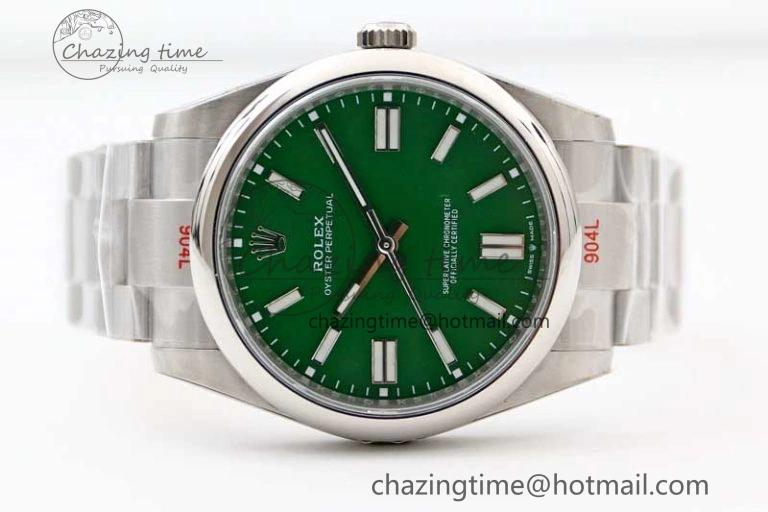 MoistureWicking Oyster Perpetual 41mm 124300 EWF 1:1 Best Edition 904L Steel Green Dial on SS Bracelet A 2188