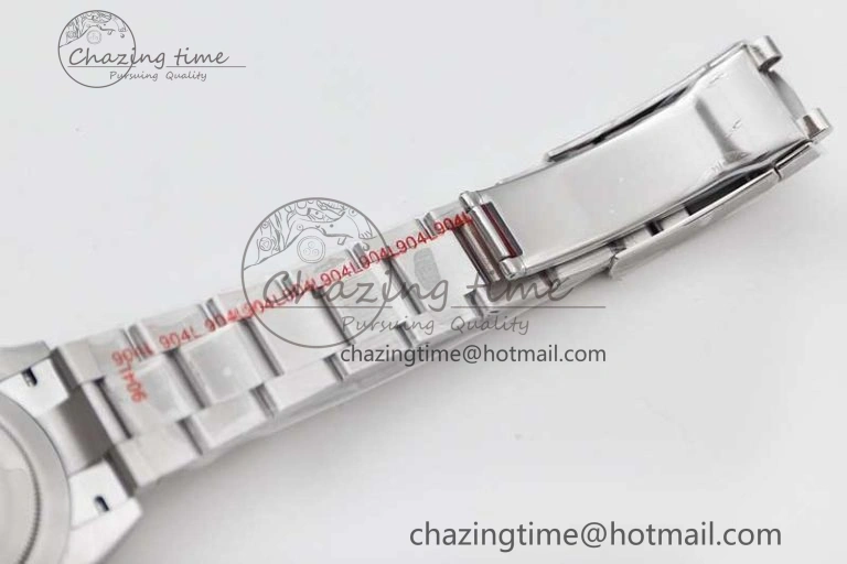 Seasonal Oyster Perpetual 41mm 124300 EWF 1:1 Best Edition 904L Steel Silver Dial on SS Bracelet A 2190
