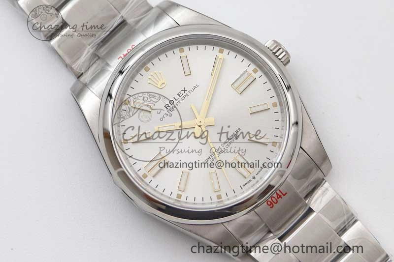 Seasonal Oyster Perpetual 41mm 124300 EWF 1:1 Best Edition 904L Steel Silver Dial on SS Bracelet A 2190
