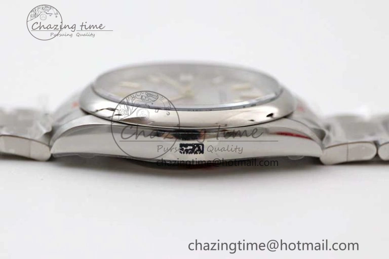 Seasonal Oyster Perpetual 41mm 124300 EWF 1:1 Best Edition 904L Steel Silver Dial on SS Bracelet A 2190