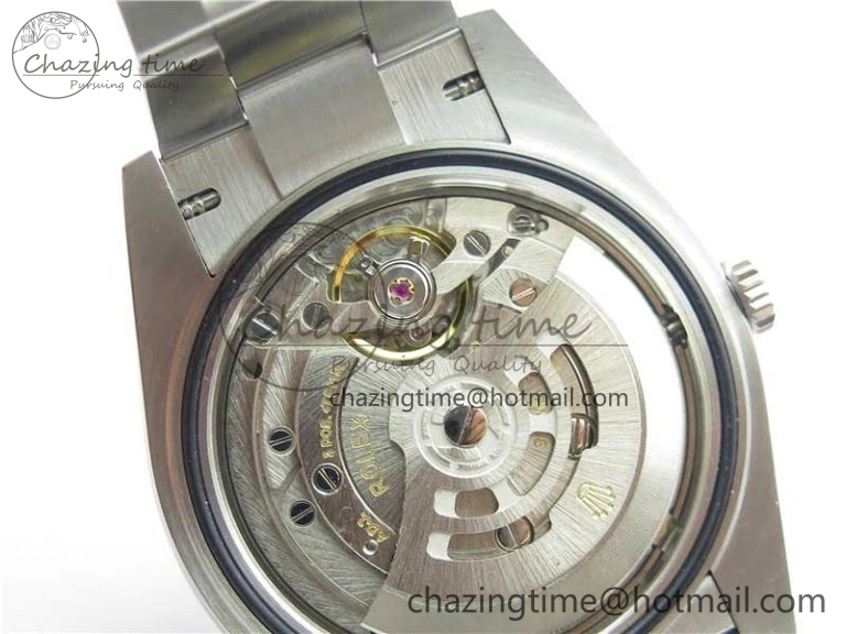 Contemporary Oyster Perpetual 41mm 124300 EWF Best Edition Red Dial on SS Bracelet A 2856