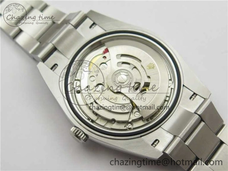 Contemporary Oyster Perpetual 41mm 124300 EWF Best Edition Red Dial on SS Bracelet A 2856