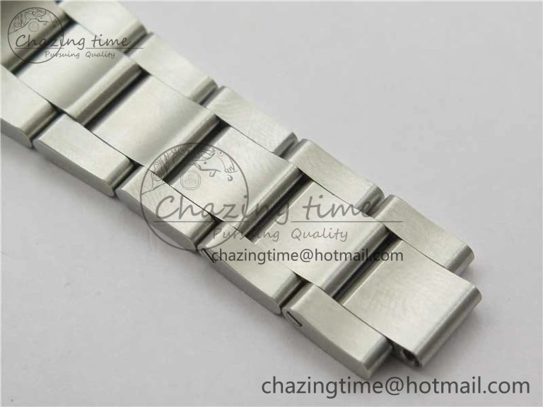 Oyster Perpetual 41mm 124300 EWF Best Edition Yellow Dial on SS Bracelet A Minimalist 2855