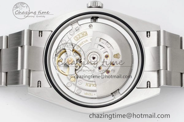 Oyster Perpetual 41mm 124300 KING 1:1 Best Edition 904L Steel Red Dial on SS Bracelet VR Vibrant 2079
