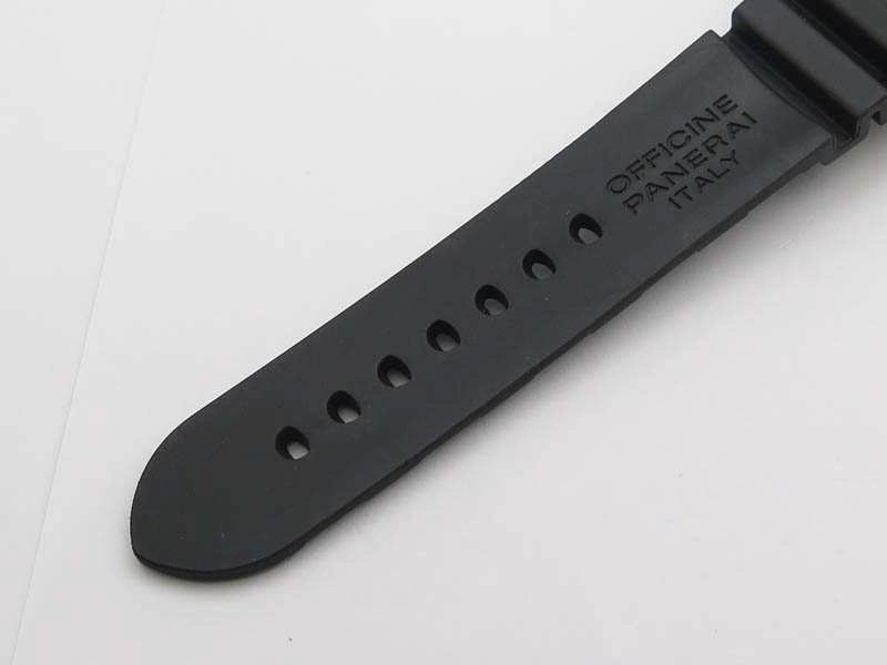 Resilient PAM 684 Luminor Submersible RG ZF 1:1 Best Edition On Black Rubber Strap P. 8440
