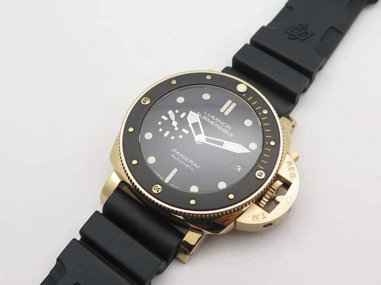 Resilient PAM 684 Luminor Submersible RG ZF 1:1 Best Edition On Black Rubber Strap P. 8440