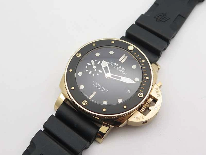 Resilient PAM 684 Luminor Submersible RG ZF 1:1 Best Edition On Black Rubber Strap P. 8440