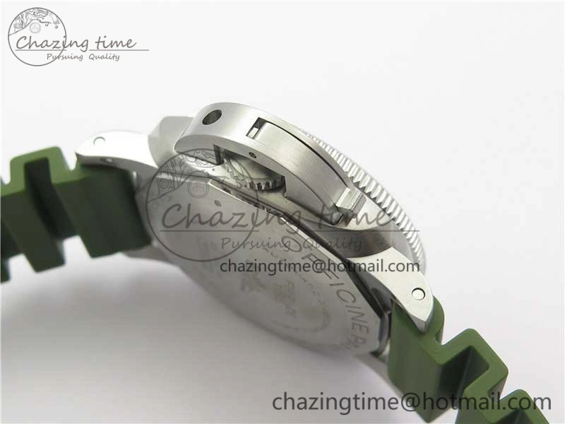 PAM1055 Luminor Submersible 42mm Verde Militare VSF 1:1 Best Edition on Green Rubber Strap P.900 Clone Minimalist 8409