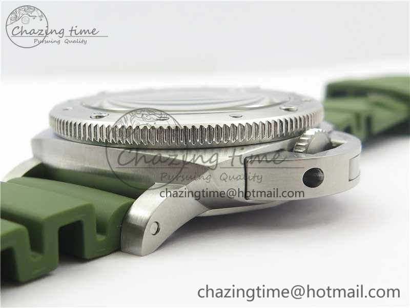 PAM1055 Luminor Submersible 42mm Verde Militare VSF 1:1 Best Edition on Green Rubber Strap P.900 Clone Minimalist 8409