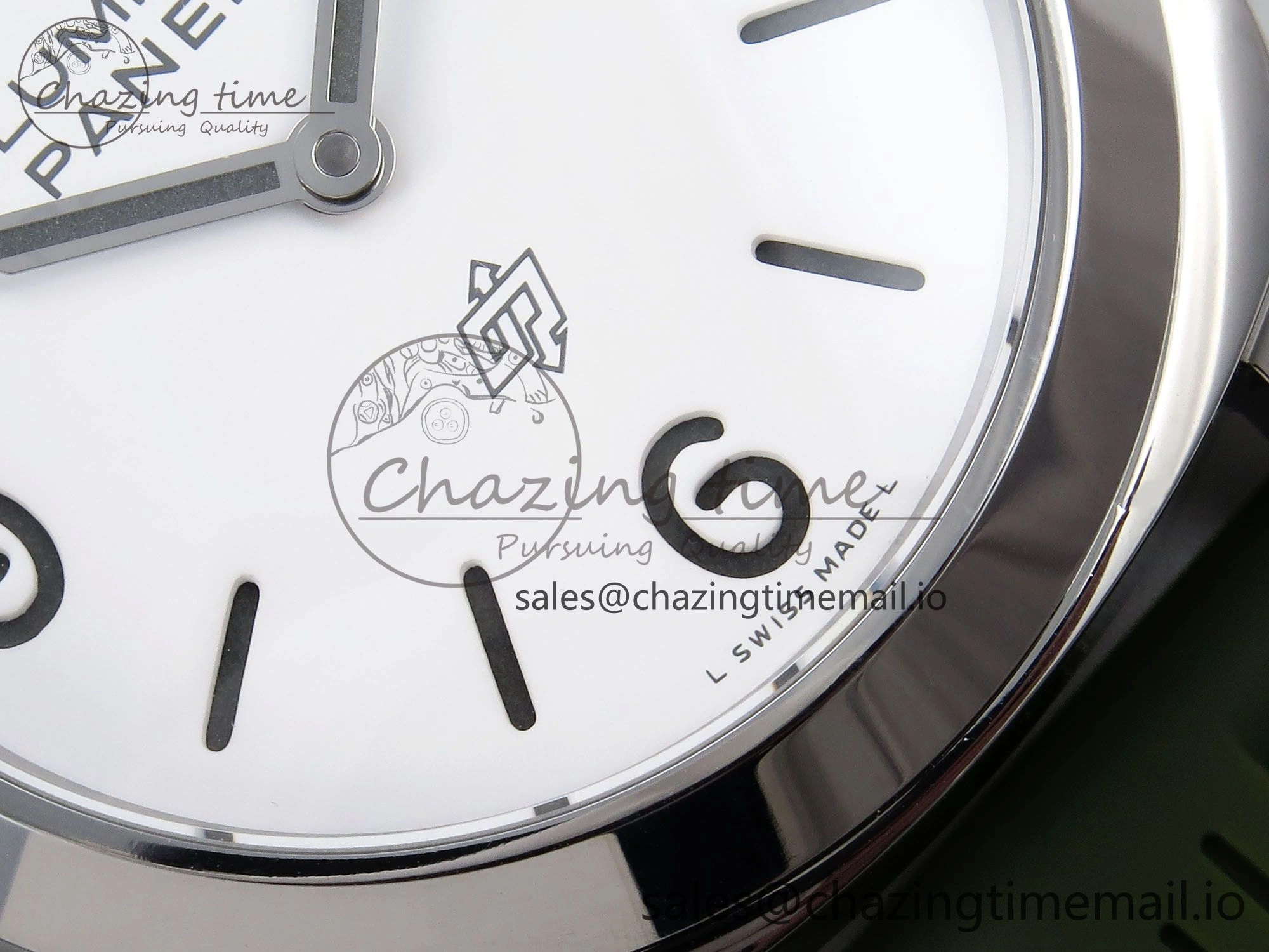 PAM1087 W HWF 1:1 Best Edition White Dial on Green Rubber Strap A UrbanChic 8305