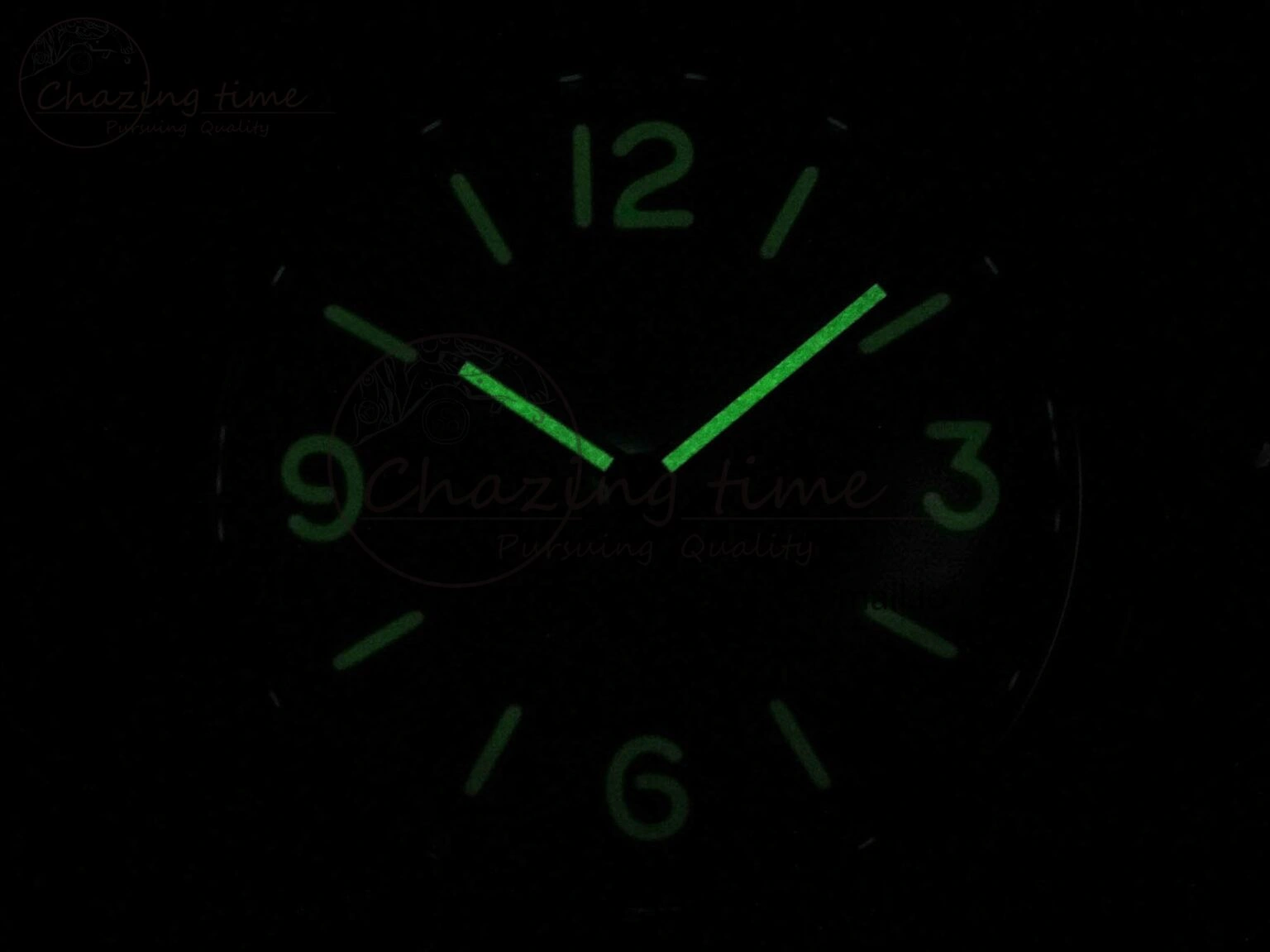 PAM1087 W HWF 1:1 Best Edition White Dial on Green Rubber Strap A UrbanChic 8305