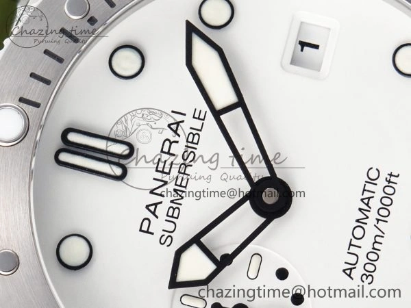 Stretchable PAM1226 V SS TTF 1:1 Best Edition on Green Rubber Strap P 8322