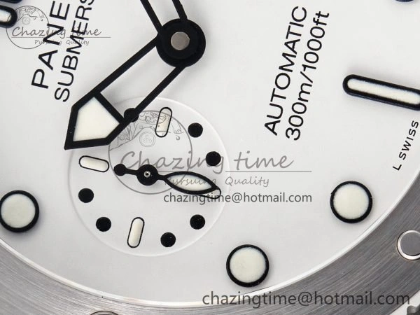 Stretchable PAM1226 V SS TTF 1:1 Best Edition on Green Rubber Strap P 8322