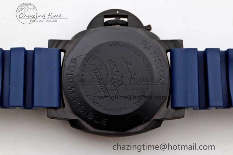 PAM1232 QuarantaQuattro Blu Abisso VSF Best Edition on Blue Rubber Strap P. EasyCare 8352