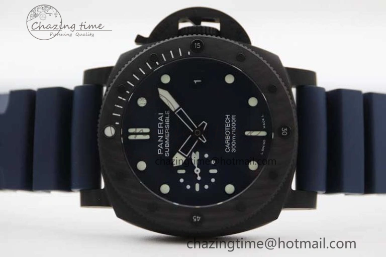 PAM1232 QuarantaQuattro Blu Abisso VSF Best Edition on Blue Rubber Strap P. EasyCare 8352