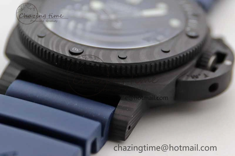 PAM1232 QuarantaQuattro Blu Abisso VSF Best Edition on Blue Rubber Strap P. EasyCare 8352
