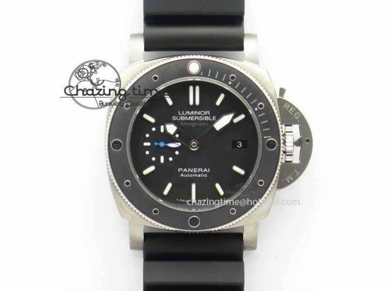 PAM1389 Titanium Lite XF Best Edition Black Dial On Black Rubber Strap P. Durable 8451