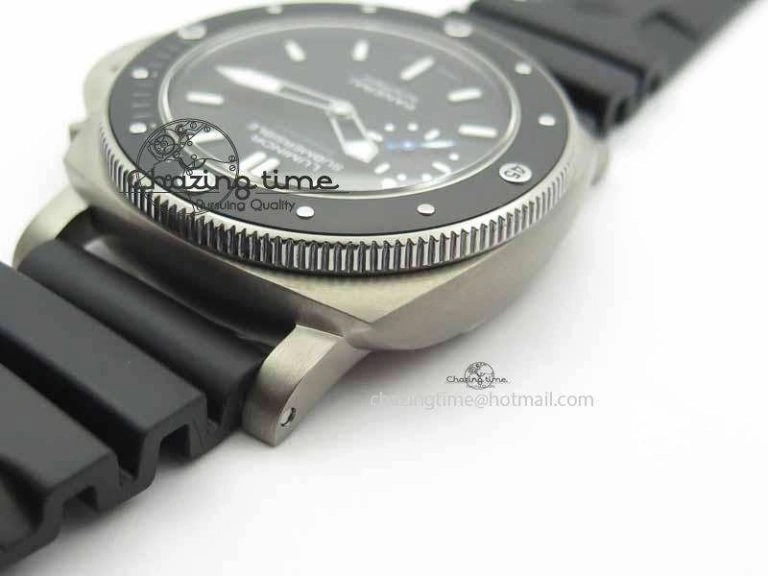 PAM1389 Titanium Lite XF Best Edition Black Dial On Black Rubber Strap P. Durable 8451