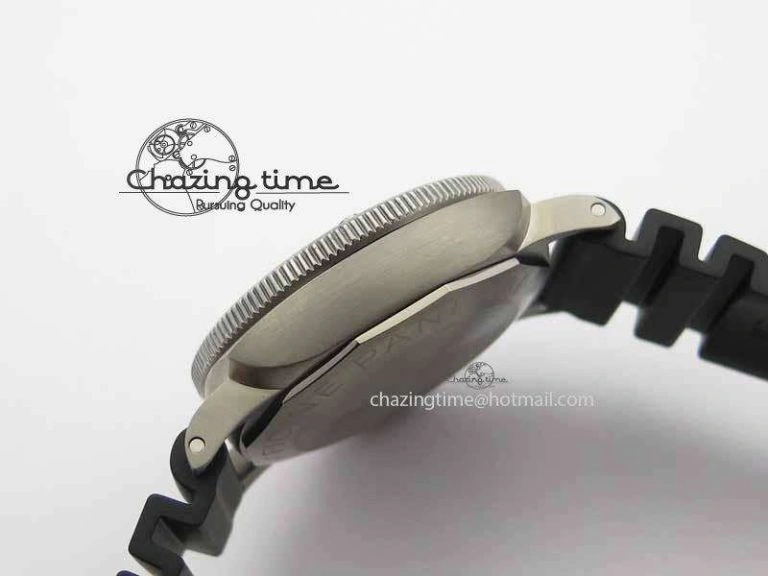 UrbanChic PAM1389 Titanium XF Best Edition Black Ceramic Bezel Black Dial On Black Rubber Strap P. 8454