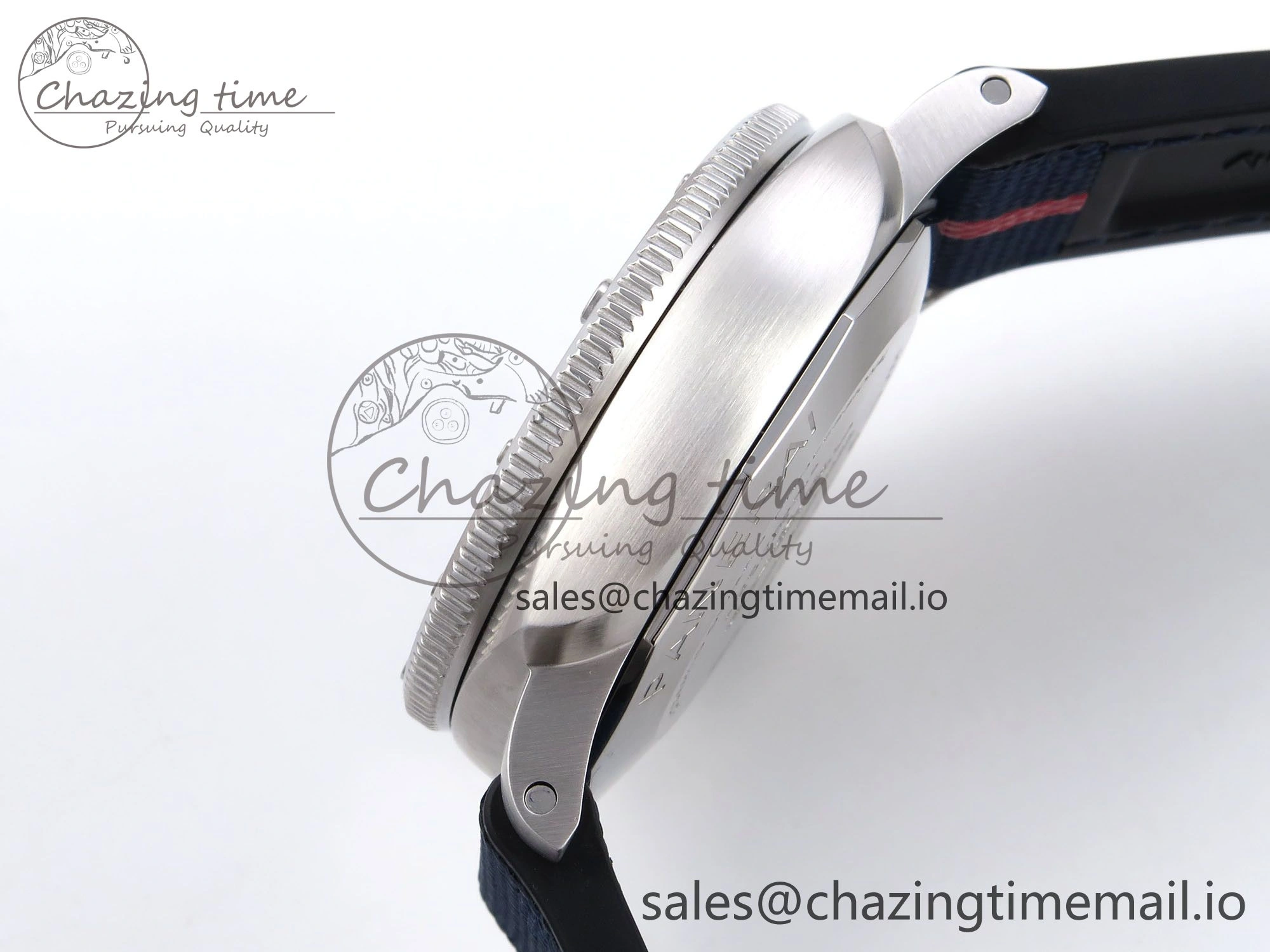 Trendsetting PAM1391 Luna Rossa Submersible VSF 1:1 Best Edition on Blue Fabric Strap P 8304