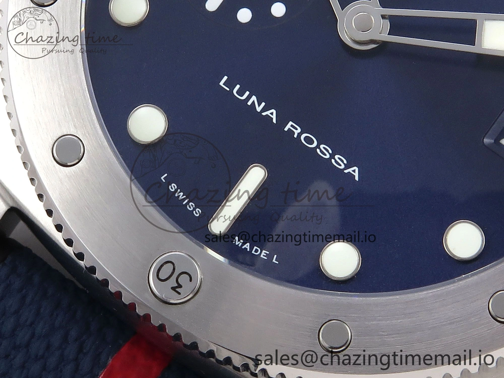 Trendsetting PAM1391 Luna Rossa Submersible VSF 1:1 Best Edition on Blue Fabric Strap P 8304