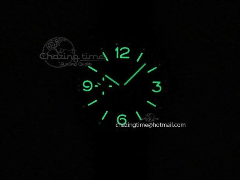 ZipUp PAM572 Q V6F Black Dial On Black Leather Strap P 8553