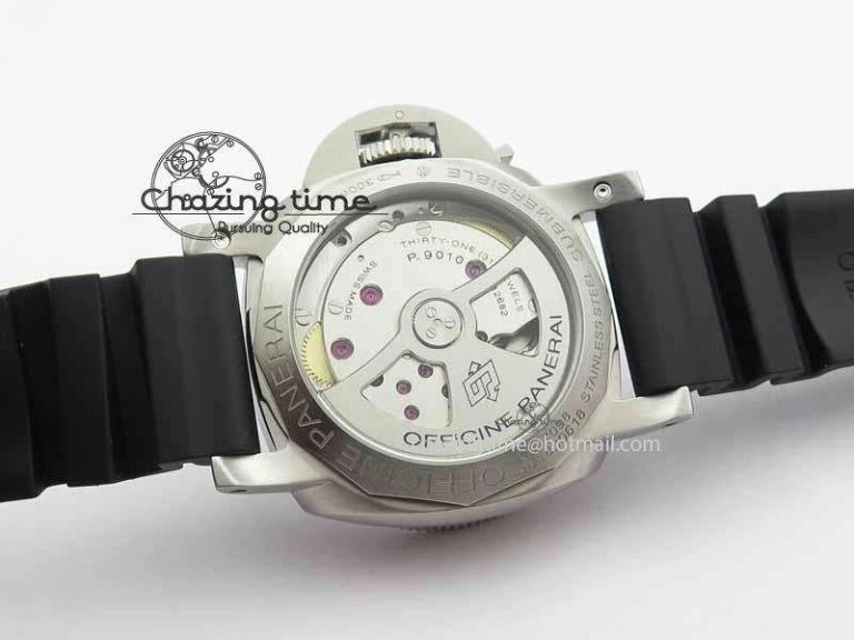 PAM682 Luminor Submersible XF 1:1 Best Edition On Black Rubber Strap P.9010 V Compact 8460