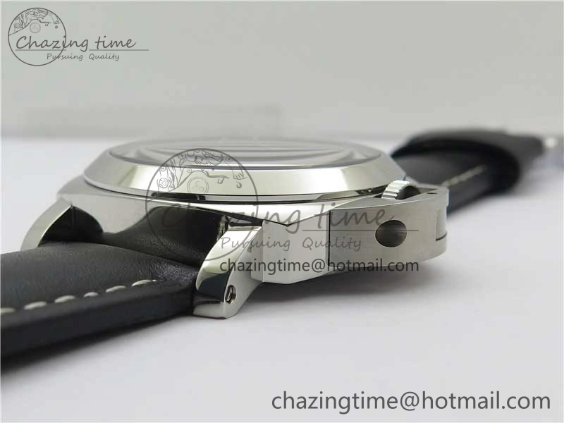 PAM915 HWF 1:1 Best Edition on Black Leather Strap A Sustainable 8371