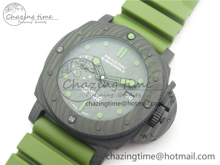 Comfortable PAM961 Carbotech VSF Best Edition Carbon Dial on Green Rubber Strap P.9010 Clone 8414