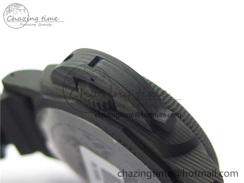 SoftTouch PAM979 Carbotech VSF Best Edition Carbon Dial on Rubber Strap P.9010 Clone (Free Leather Strap) 8404