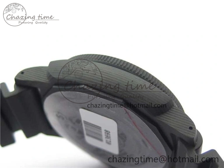 SoftTouch PAM979 Carbotech VSF Best Edition Carbon Dial on Rubber Strap P.9010 Clone (Free Leather Strap) 8404