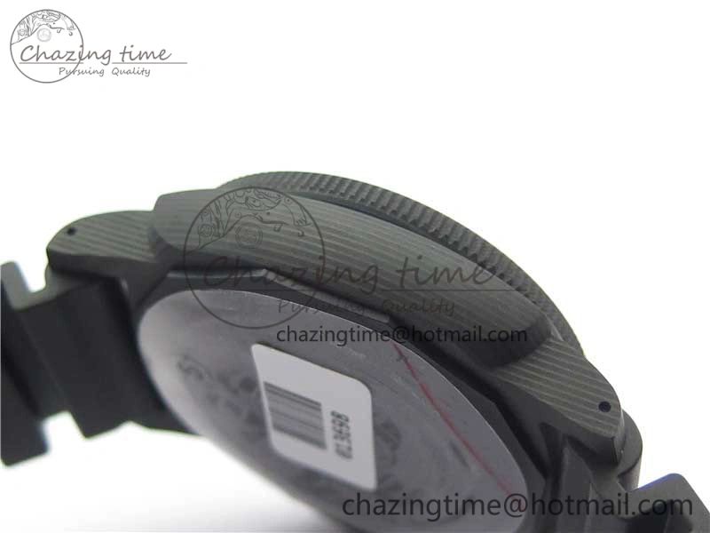 SoftTouch PAM979 Carbotech VSF Best Edition Carbon Dial on Rubber Strap P.9010 Clone (Free Leather Strap) 8404