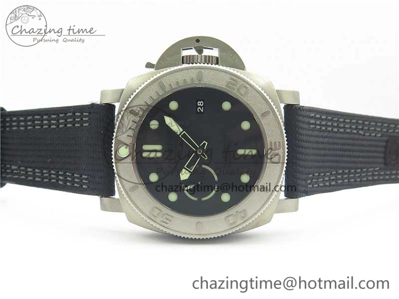 Affordable PAM984 Mike Horn Submersible VSF 1:1 Best Edition Black Dial on Black Nylon Strap P.9010 Clone 8421